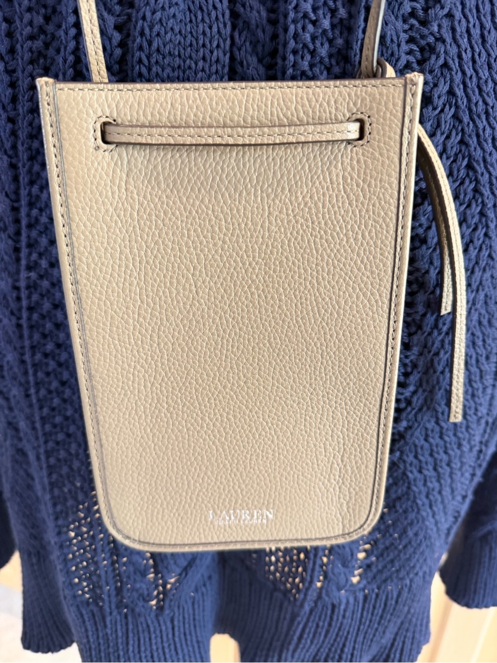 Lauren Ralph Lauren Taupe Pebbled Leather Crossbody Phone Tech Bag - Picture 4 of 6